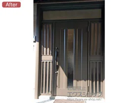 LIXIL リクシル(トステム)の玄関ドア リシェント玄関ドア3 アルミ仕様 手動 両袖飾り仕様(ランマ付)R C12N型 施工例