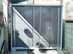 イナバの物置・収納・屋外倉庫 シンプリー 一般型 2160×905×1903 MJX-219E-PG 施工例