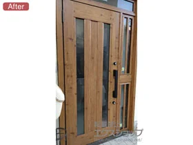 LIXIL リクシル(トステム)の玄関ドア リシェント玄関ドア3 アルミ仕様 片袖飾り仕様(ランマ付)L C16N型 ※手動仕様 施工例