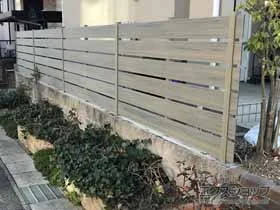 グローベンのフェンス・柵 プラドフェンス ジョイントあり仕様 板6段 隙間20mm 施工例