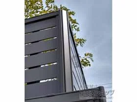 LIXIL(リクシル)のフェンス セレビューフェンス R3型 2段支柱[控え柱なし・60角]（パネル1段） 施工例