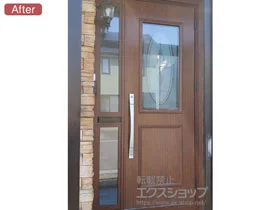 LIXIL リクシル(トステム)の玄関ドア リシェント玄関ドア3 断熱K2仕様 手動 片袖仕様(ランマ無)R C15型 施工例