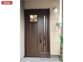 YKKAPの玄関ドア ドアリモ玄関ドア E03型（通風無）断熱D4仕様 ランマ無 親子仕様 *スマートコントロールキー(電池式ピタットKey仕様) 施工例