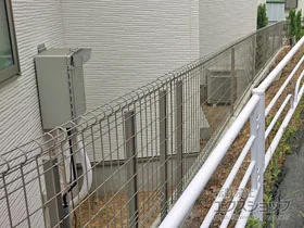三協アルミのフェンス・柵 ユメッシュHR型 フリーポールタイプ 施工例