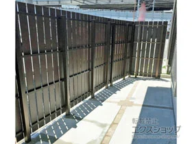 FandFのフェンス・柵 タテイタスタイル 120サイズ（隙間20mm）高尺タイプ 施工例