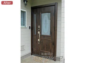 LIXIL(リクシル)の玄関ドア リシェント玄関ドア3 断熱K4仕様 ※タッチキー仕様(リモコンタイプ) 親子仕様(ランマ無)R C15型 施工例