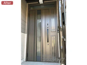 LIXIL リクシル(トステム)の玄関ドア リシェント玄関ドア3 アルミ仕様 片袖飾り仕様(ランマ付)L C11N型 ※タッチキー仕様(キー付リモコン) 施工例