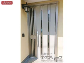 LIXIL リクシル(トステム)の玄関ドア リシェント玄関ドア3 断熱K4仕様 片袖飾り仕様(ランマ無)R M24型 ※タッチキー仕様(リモコンタイプ) 施工例