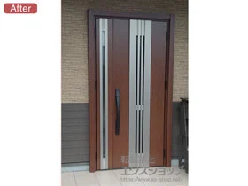 LIXIL リクシル(トステム)の玄関ドア リシェント玄関ドア3 断熱K4仕様 親子仕様(ランマ無)R M84型 ※カザスプラス仕様 施工例