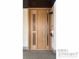 LIXIL リクシル(トステム)の玄関ドア リシェント玄関ドア3 断熱K2仕様 親子仕様(ランマ無)L M83型 ※カザスプラス仕様 施工例