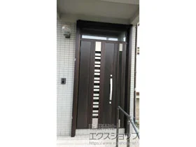 LIXIL リクシル(トステム)の玄関ドア リシェント玄関ドア3 断熱K4仕様 親子仕様(ランマ付)L G82型 ※手動仕様 施工例
