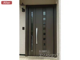 LIXIL リクシル(トステム)の玄関ドア リシェント玄関ドア3 断熱K4仕様 親子仕様(ランマ無)R M28型 ※手動仕様 施工例