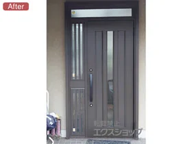 LIXIL リクシル(トステム)の玄関ドア リシェント玄関ドア3 アルミ仕様 片袖飾り仕様(ランマ付)R C12N型 ※手動仕様 施工例