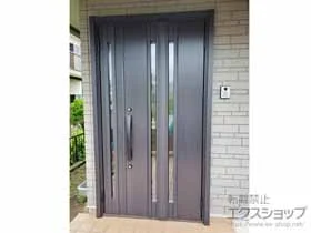 LIXIL(リクシル)の玄関ドア リシェント玄関ドア3 断熱K4仕様 親子仕様(ランマ無)R G15型 ※手動仕様 施工例