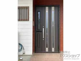 LIXIL リクシル(トステム)の玄関ドア リシェント玄関ドア3 断熱K2仕様 親子仕様(ランマ無)R M24型 ※手動仕様 施工例