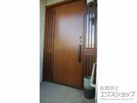 LIXIL リクシル(トステム)の玄関ドア リシェント玄関ドア3 断熱K4仕様 両袖飾り仕様(ランマ無)L M17型 ※カザスプラス仕様 施工例