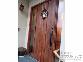 LIXIL(リクシル)の玄関ドア リシェント玄関ドア3 断熱K2仕様 両袖仕様(ランマ無)L D77型 ※手動仕様 施工例