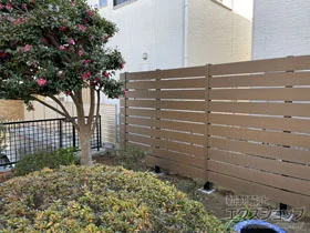グローベンのフェンス・柵 プラドoneフェンス ジョイントあり仕様 板材10段 板隙間15mm 施工例