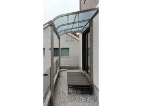 YKKAPのテラス屋根 ソラリア R型 テラスタイプ 単体 積雪〜20cm対応 施工例