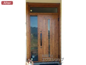 LIXIL リクシル(トステム)の玄関ドア リシェント玄関ドア3 アルミ仕様 片袖仕様(ランマ付)外観右吊元 C12N型 ※手動仕様 施工例