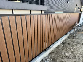 三協アルミのフェンス・柵 シャトレナII 6型 フリー支柱タイプ 施工例