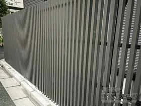 FandFのフェンス・柵 ラインスタイル Lタイプ（隙間35mm） 高尺タイプ 施工例
