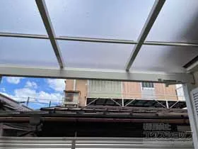 YKKAPのテラス屋根 ソラリア F型 テラスタイプ 単体 積雪〜20cm対応＋吊り下げ式固定物干し 施工例