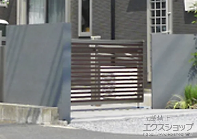 埼玉県越谷市のLIXIL リクシル(TOEX)のカーゲート、門扉 オーバードアS3型 電動タイプ 施工例