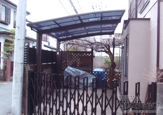 神奈川県相模原市のLIXIL リクシル(トステム)のカーポート カーブポートシグマIII 積雪〜30cm対応 施工例