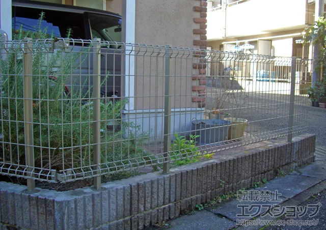 神奈川県横浜市のの門扉、カーポート、フェンス・柵 ハイグリッドフェンスN8型 施工例