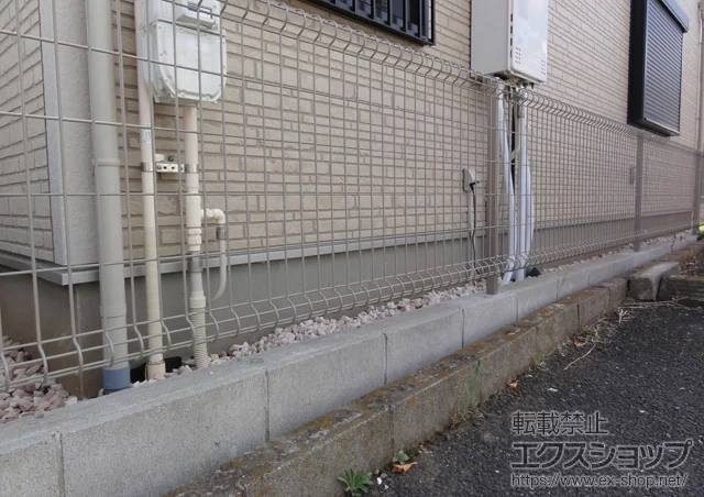 千葉県安芸郡熊野町のYKKAPのフェンス・柵 ハイグリッドフェンスN8型 フリーポールタイプ 施工例