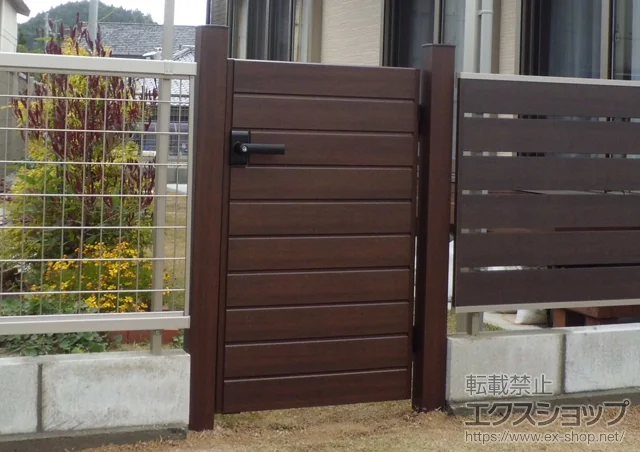 長崎県柏市ののフェンス・柵、門扉 スタンダード門扉3型 片開き 施工例