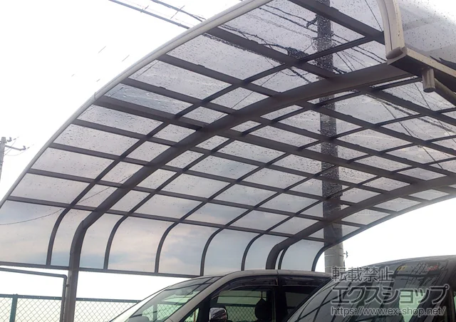 栃木県枚方市のValue Selectのカーポート テールポートシグマIII ワイド積雪〜30cm対応 施工例