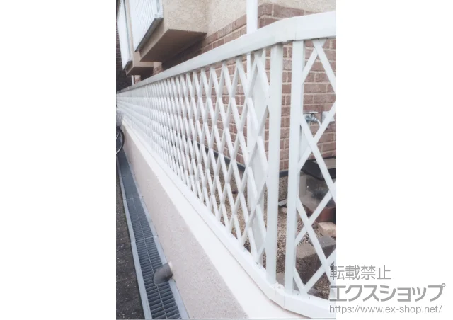 兵庫県神戸市のLIXIL リクシル(TOEX)のフェンス・柵 シャレオR8型フェンス フリーポールタイプ 施工例