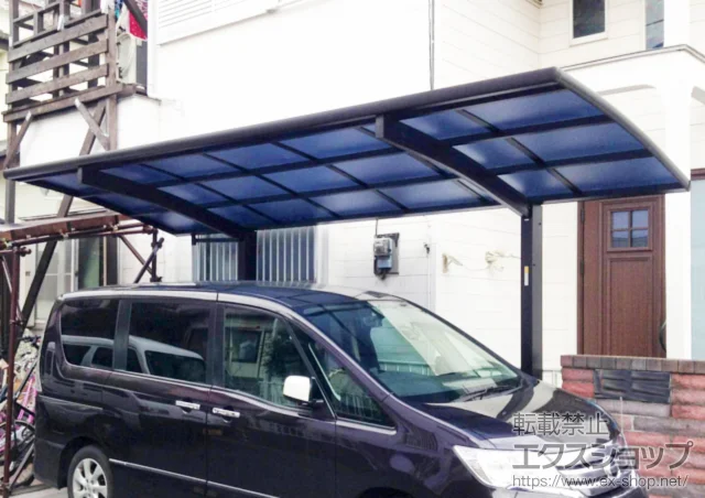 埼玉県草加市のLIXIL リクシル（トステム）のカーポート プレシオスポート 積雪〜20cm対応 施工例