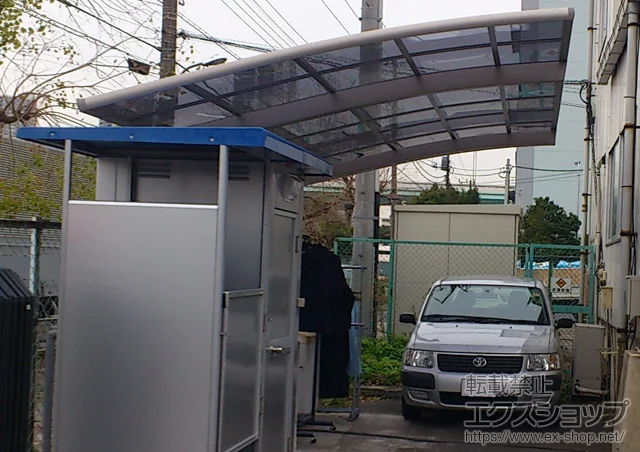 東京都鴨川市のValue Selectのカーポート カーブポートシグマIII 積雪〜20cm対応 施工例