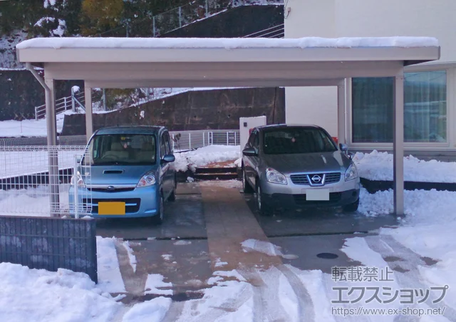広島県小田原市のYKKAPのカーポート ジーポートneo Aタイプ 2台用 角柱4本 標準鼻隠し 積雪〜100cm対応 施工例