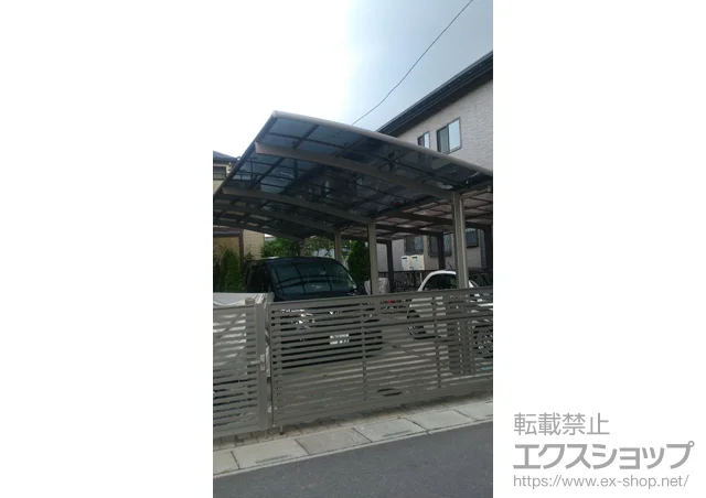 埼玉県下野市のYKKAPのカーポート カーブポートシグマIII 縦連棟 積雪〜20cm対応 施工例