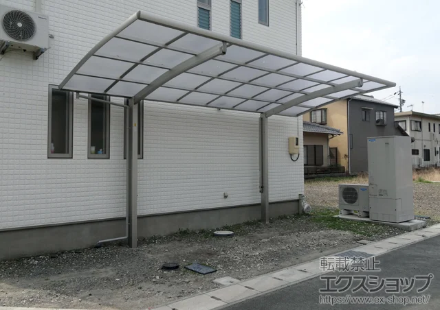 静岡県横浜市のValue Selectのカーポート レイナポート 積雪〜20cm対応＋屋根ふき補強材部品セット 施工例