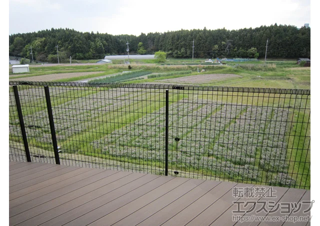 大阪府枚方市のLIXIL リクシル(TOEX)のフェンス・柵 ハイグリッドフェンス11型 フリーポールタイプ 施工例