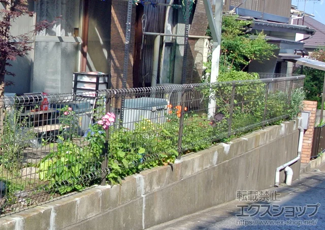 神奈川県伊勢市のYKKAPのフェンス・柵 ハイグリッドフェンスUF8型 施工例