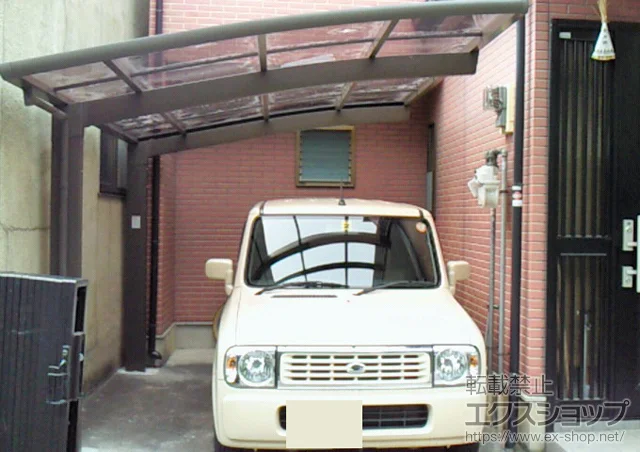 京都府京都市のLIXIL リクシル(トステム)のカーポート カーブポートシグマIII 積雪〜20cm対応 施工例