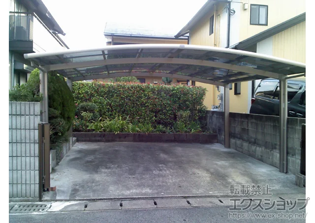 長崎県松浦市のLIXIL リクシル(トステム)のカーポート カーブポートシグマIII ワイド 積雪〜20cm対応 施工例