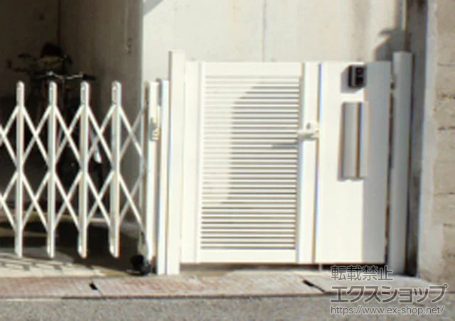 大阪府名古屋市ののカーゲート、門扉 レイオス4型 ノンレール 片開き 50S 施工例