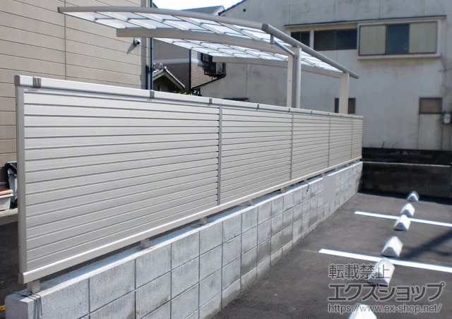 京都府横浜市のYKKAPのフェンス・柵 エクスラインフェンス7型 自由柱タイプ 施工例