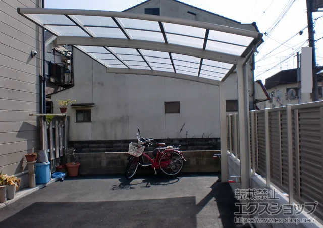 京都府いわき市のLIXIL リクシル(TOEX)のカーポート レイナポートグラン　積雪〜20cm対応 施工例