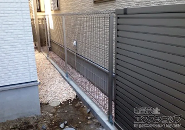 東京都足立区のYKKAPのフェンス・柵 イーネットフェンス1F型 自由柱タイプ 施工例