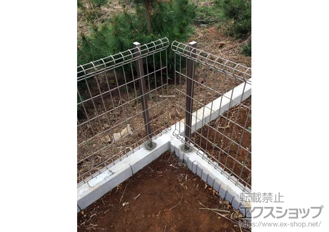 千葉県藤枝市のYKKAPのフェンス・柵 ハイグリッドフェンスN8型 フリーポールタイプ 施工例