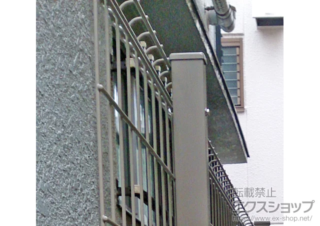 東京都ひたちなか市のValue Selectのフェンス・柵 ハイグリッドフェンスN8型 高尺タイプ フリーポールタイプ 施工例