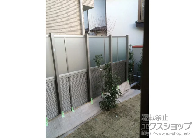 東京都陸前高田市のYKKAPのフェンス・柵 ライシスフェンス 上段:P型/下段:13型  多段柱仕様（2段） 施工例